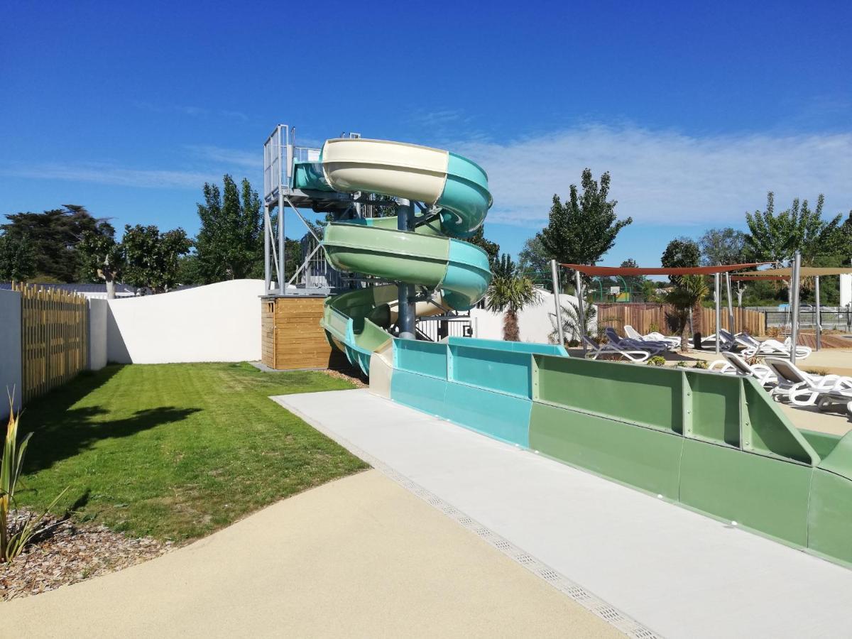 Hotel Camping Les Alizés Saint-Hilaire-de-Riez Exterior foto