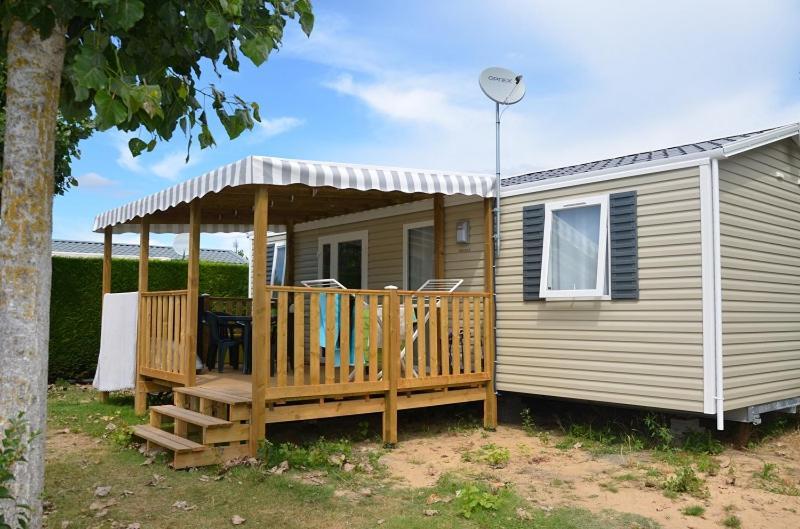 Hotel Camping Les Alizés Saint-Hilaire-de-Riez Exterior foto