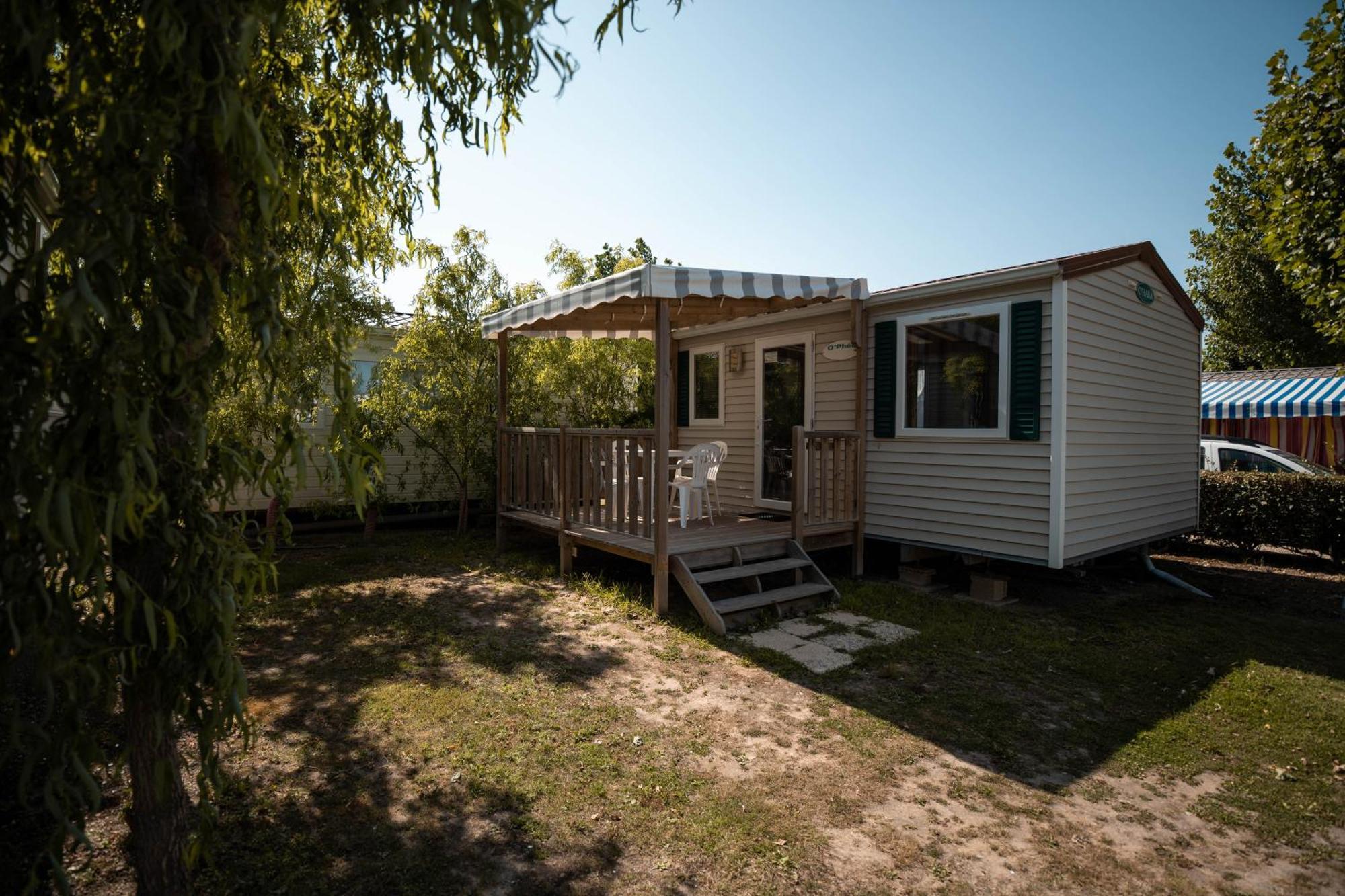 Hotel Camping Les Alizés Saint-Hilaire-de-Riez Exterior foto